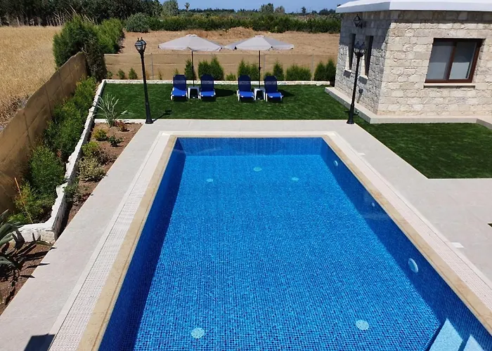 Yermanina Villa Geroskipou