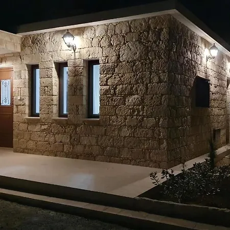 Villa Yermanina *