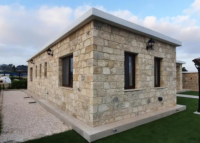 Yermanina Villa Geroskipou