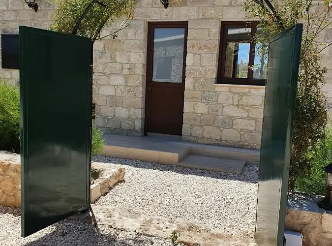 Yermanina Geroskipou